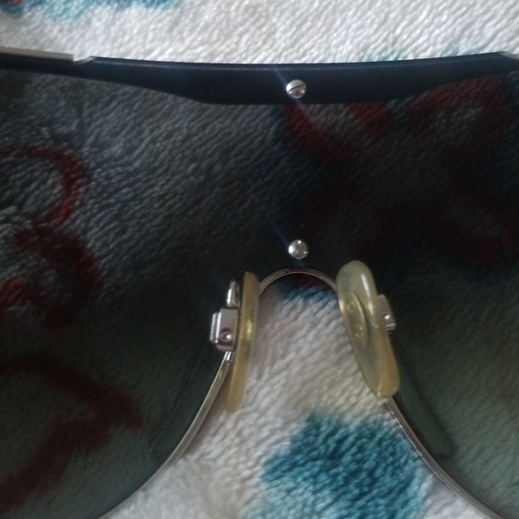 Dolce & Gabbana sunglasses - Picture 7 of 8